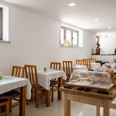 West Side Guesthouse Peniche Luaran gambar