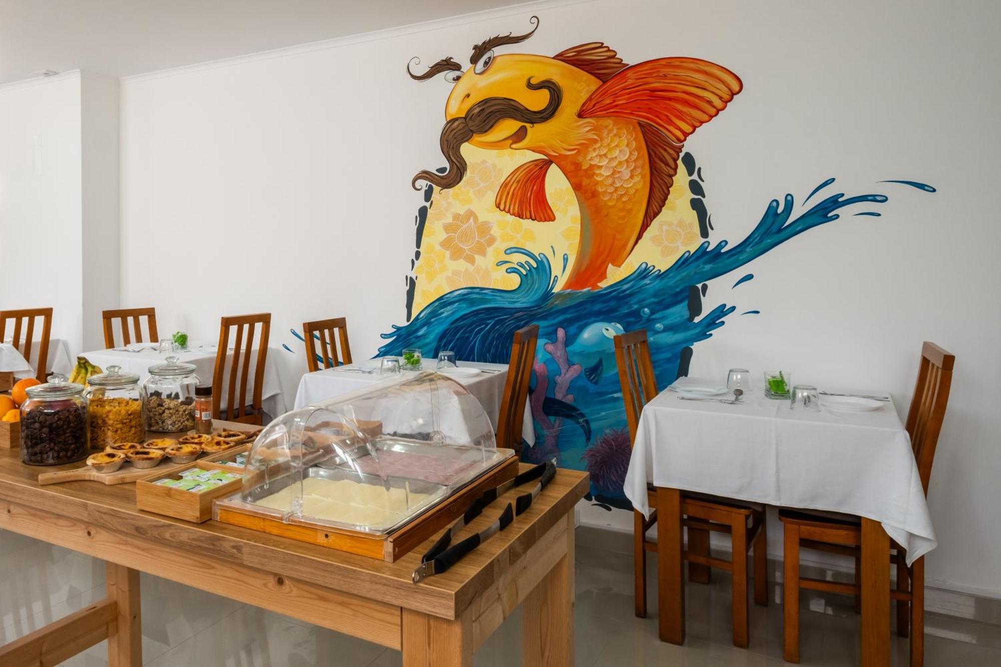 West Side Guesthouse Peniche Luaran gambar