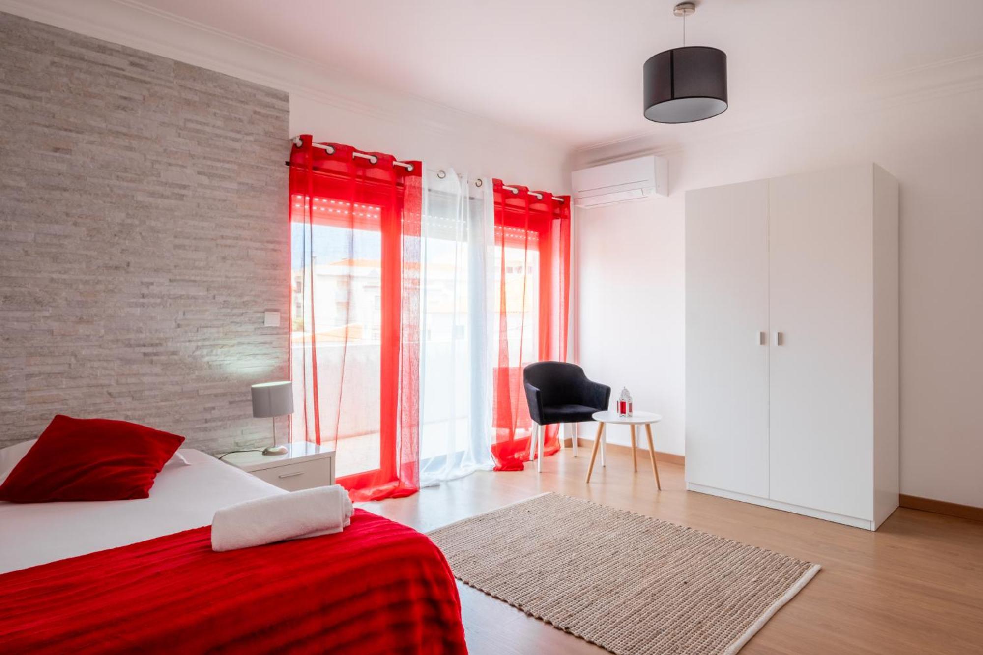West Side Guesthouse Peniche Luaran gambar