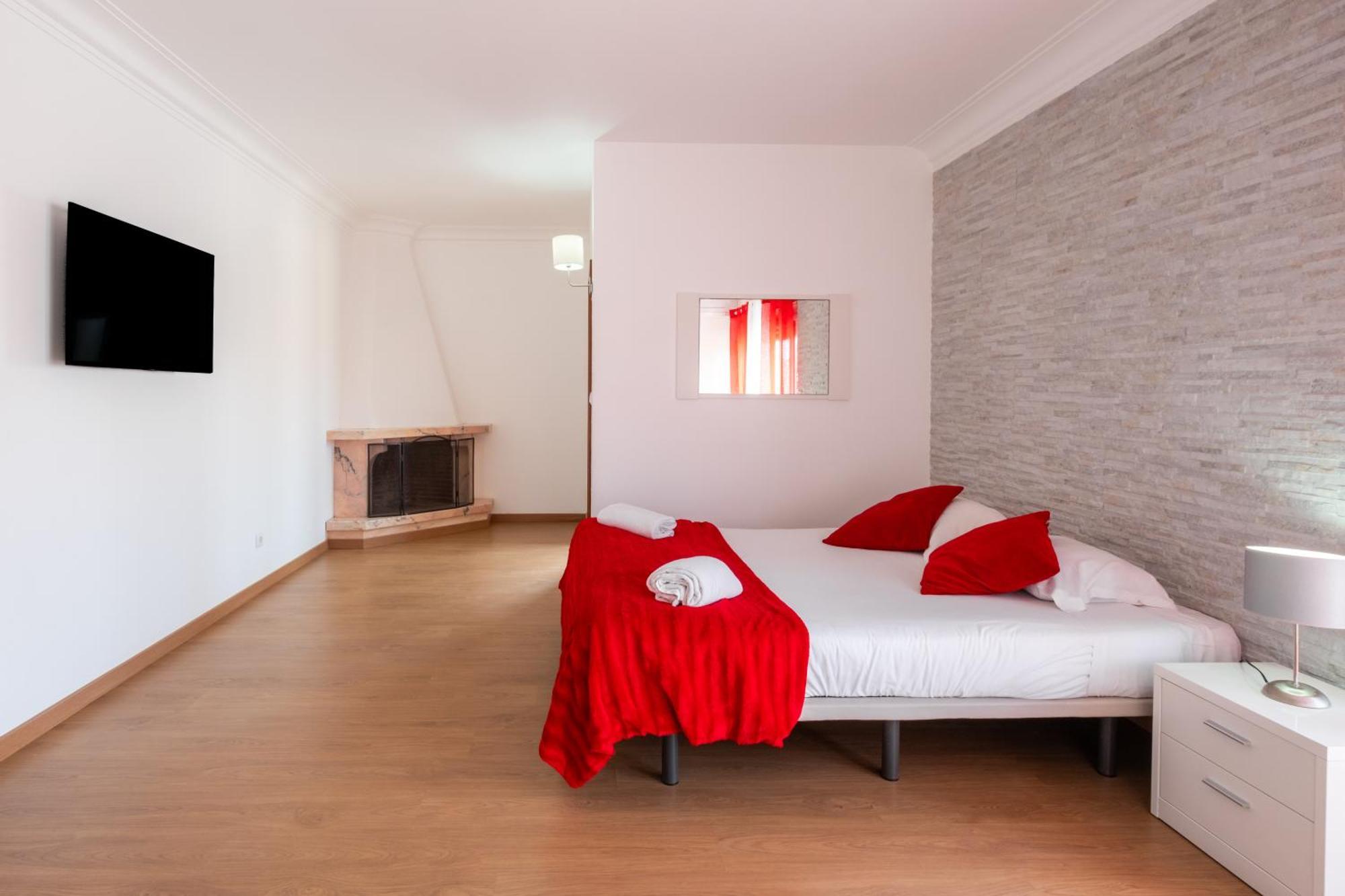 West Side Guesthouse Peniche Luaran gambar